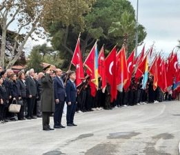 Atamız Sevgi Saygı Özlem ve Minnetle Anıldı